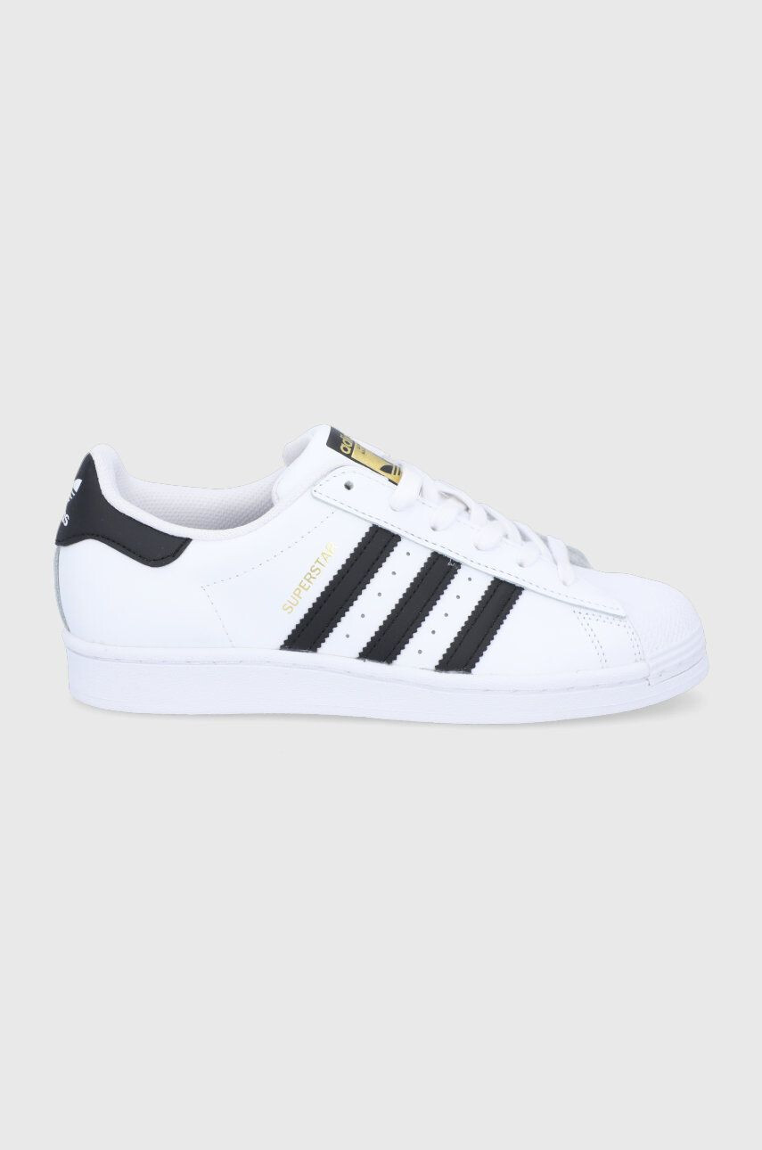 adidas Originals Обувки FV3284 в бяло с равна подметка - Pepit.bg