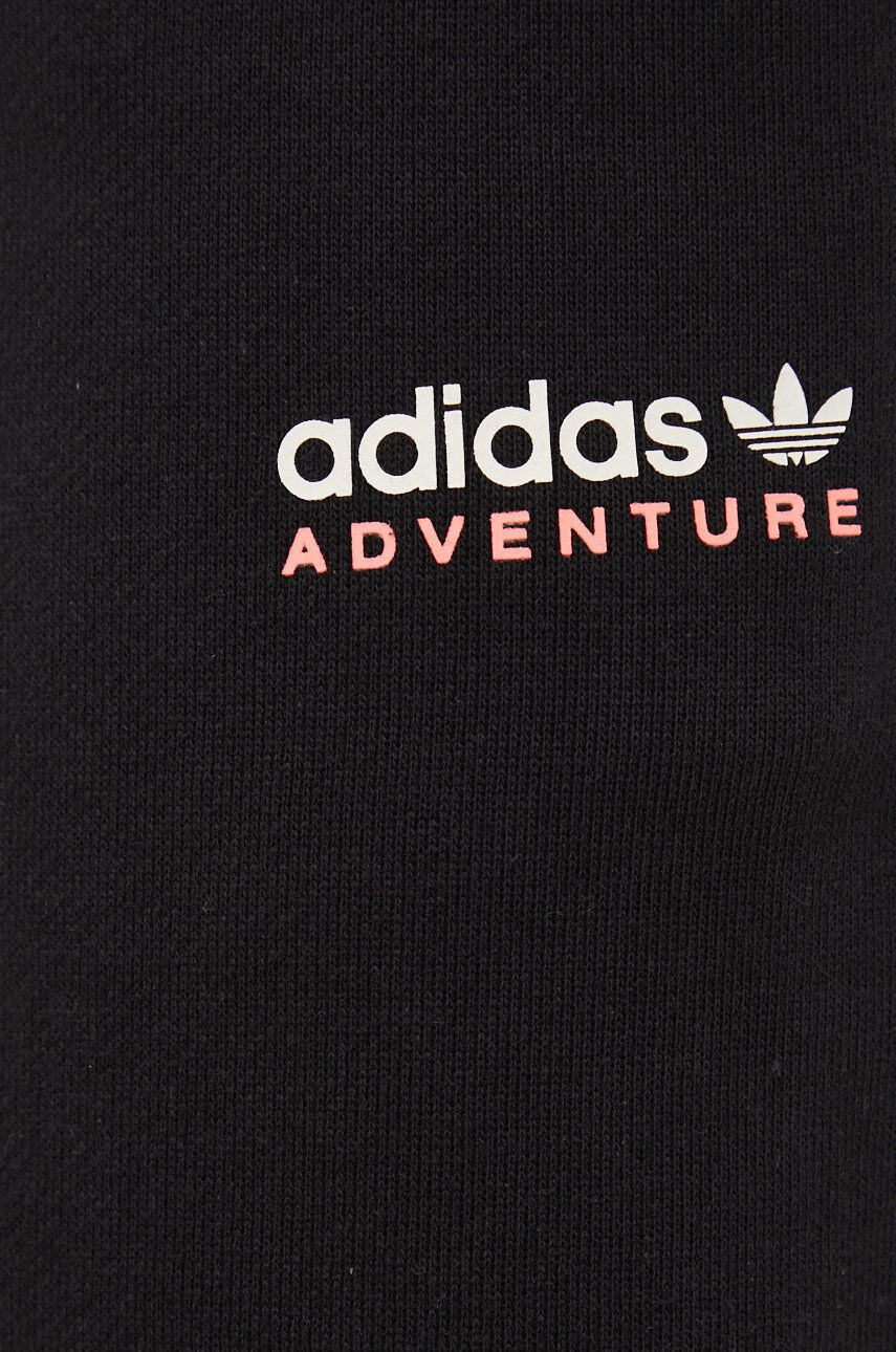 adidas Originals Памучен спортен панталон в бежово с апликация - Pepit.bg