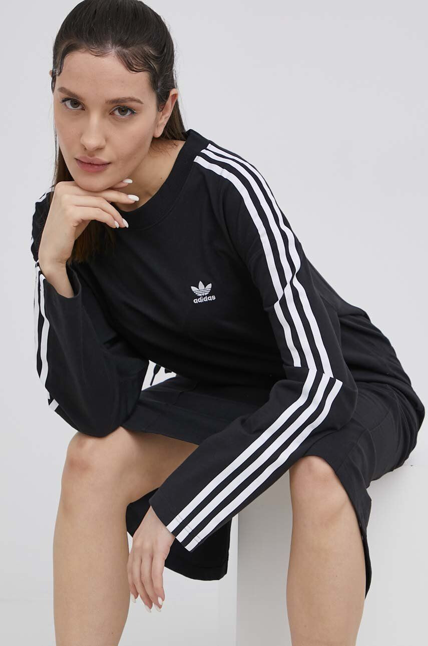 adidas Originals Памучна рокля Adicolor HC2059 в черно среднодълъг модел с уголемена кройка - Pepit.bg