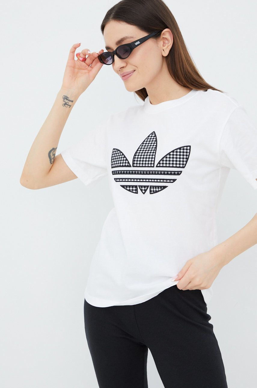 adidas Originals Памучна тениска Trefoil Moments HB9436 в бяло - Pepit.bg