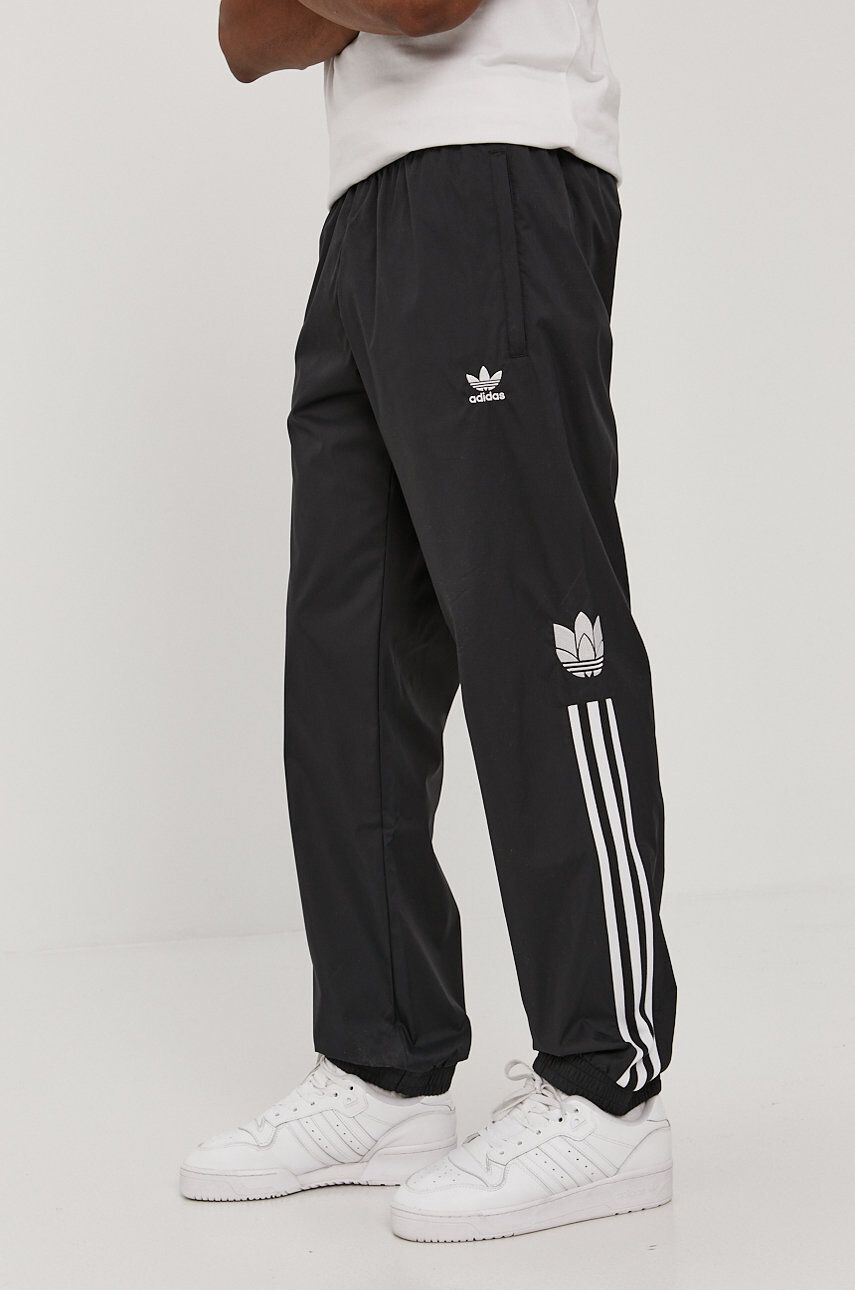 adidas Originals Панталони - Pepit.bg