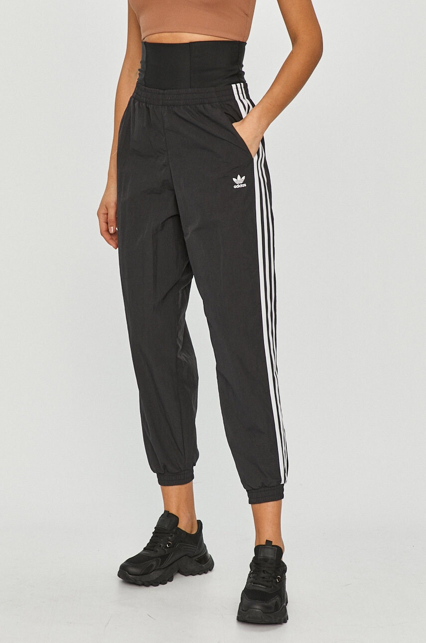 adidas Originals Панталони - Pepit.bg