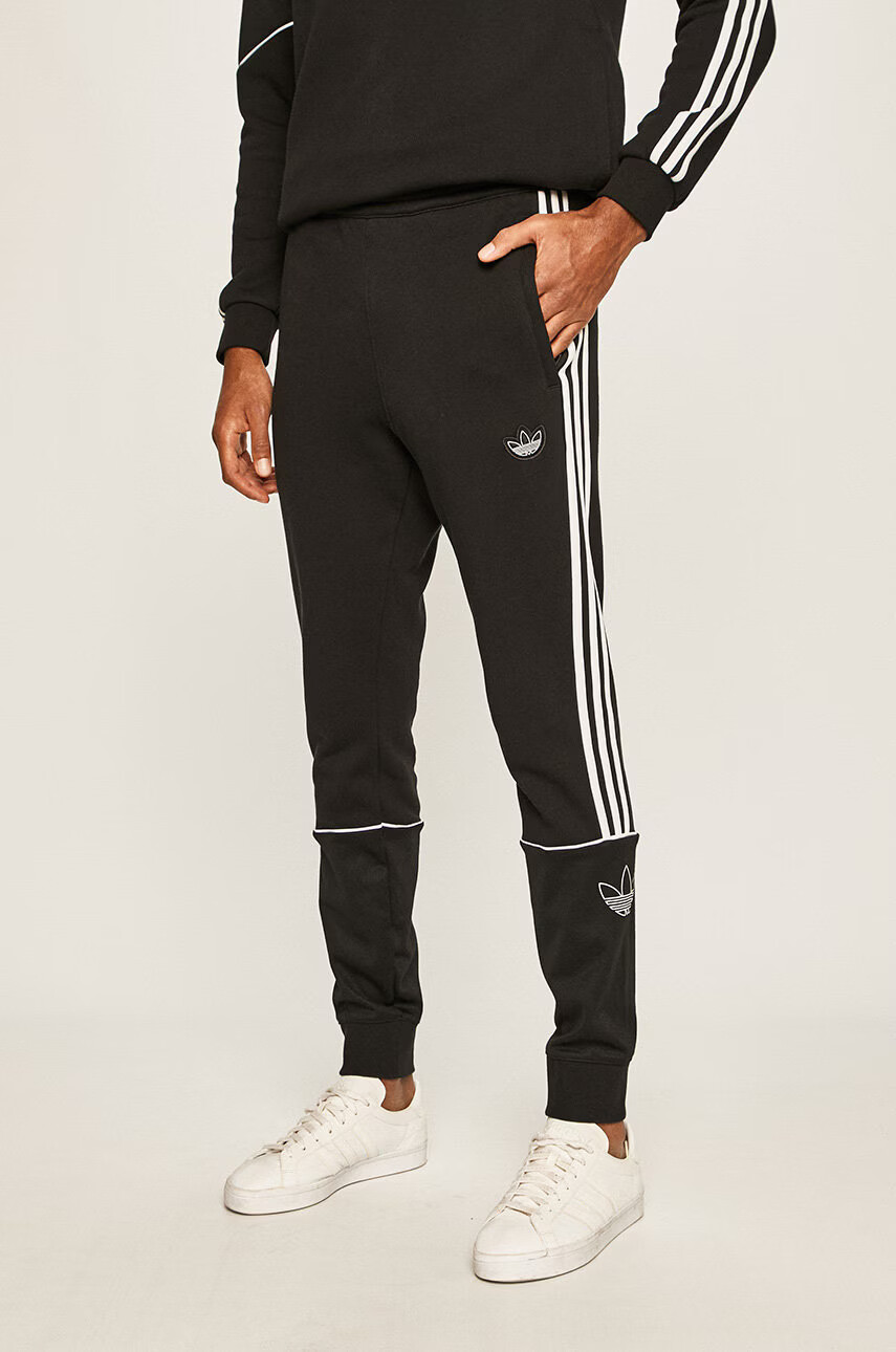 adidas Originals Панталони - Pepit.bg