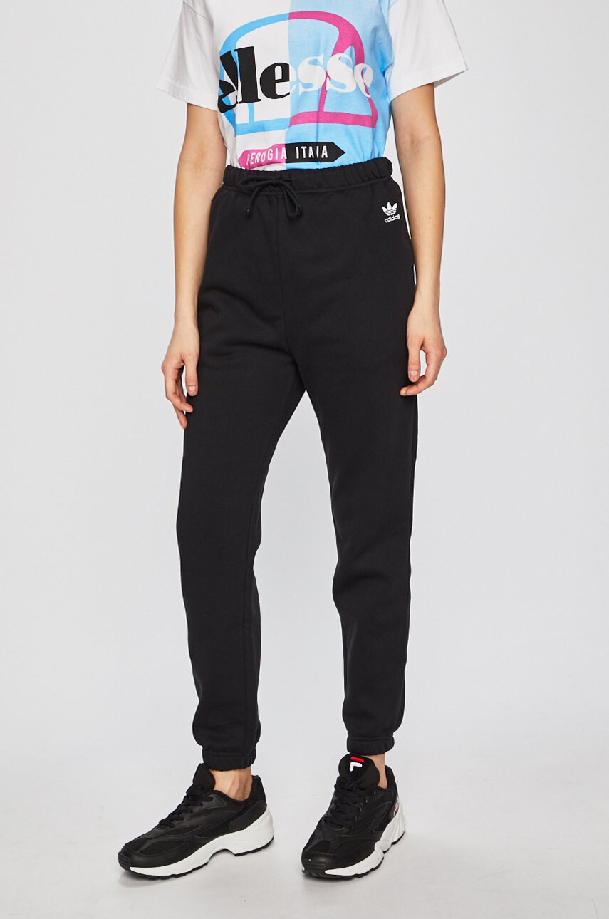 adidas Originals Панталони - Pepit.bg