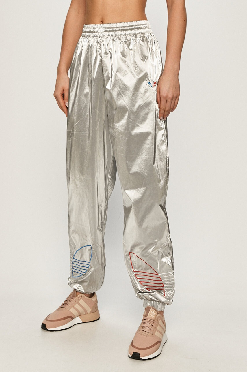 adidas Originals Панталони - Pepit.bg