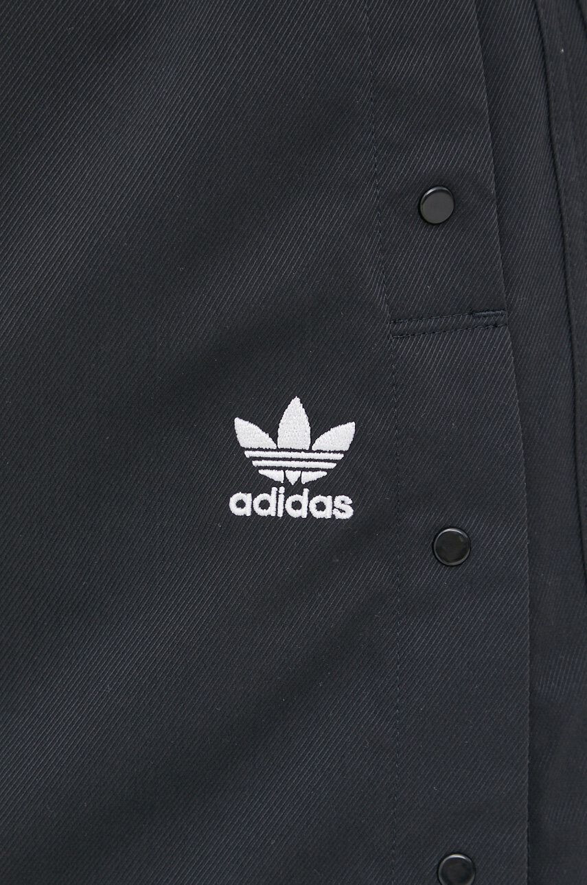 adidas Originals Пола Always Original в черно къс модел със стандартна кройка - Pepit.bg