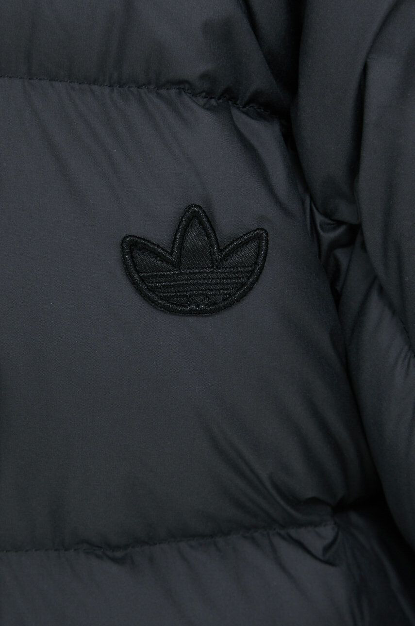 adidas Originals Пухено яке в черно със зимна изолация с уголемена кройка - Pepit.bg