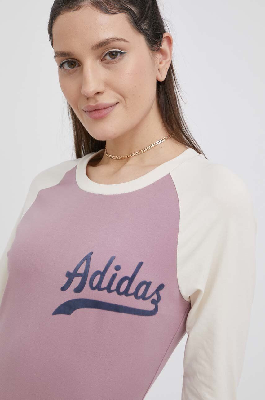 adidas Originals Рокля HD9786 в розово къс модел със стандартна кройка - Pepit.bg