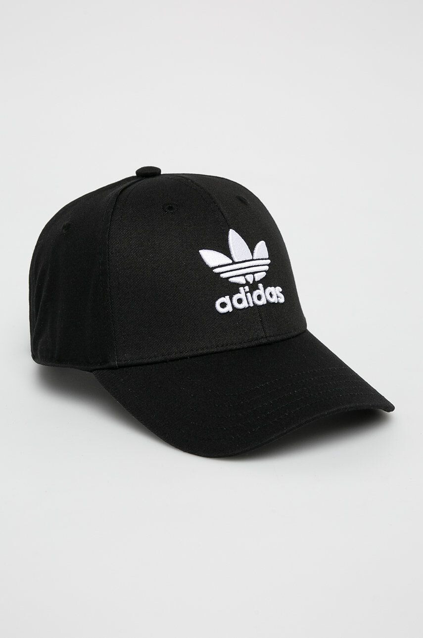 adidas Originals Шапка в черно с изчистен дизайн - Pepit.bg