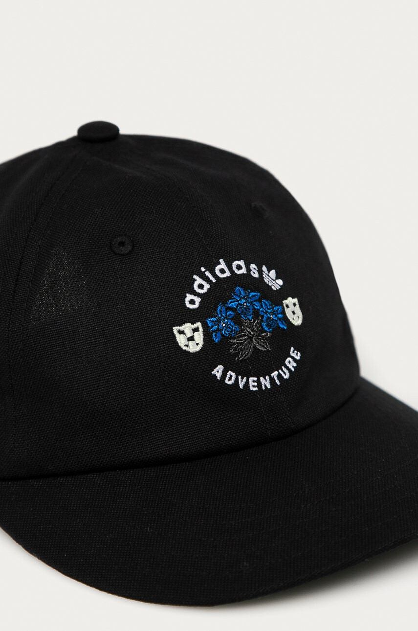adidas Originals Шапка - Pepit.bg