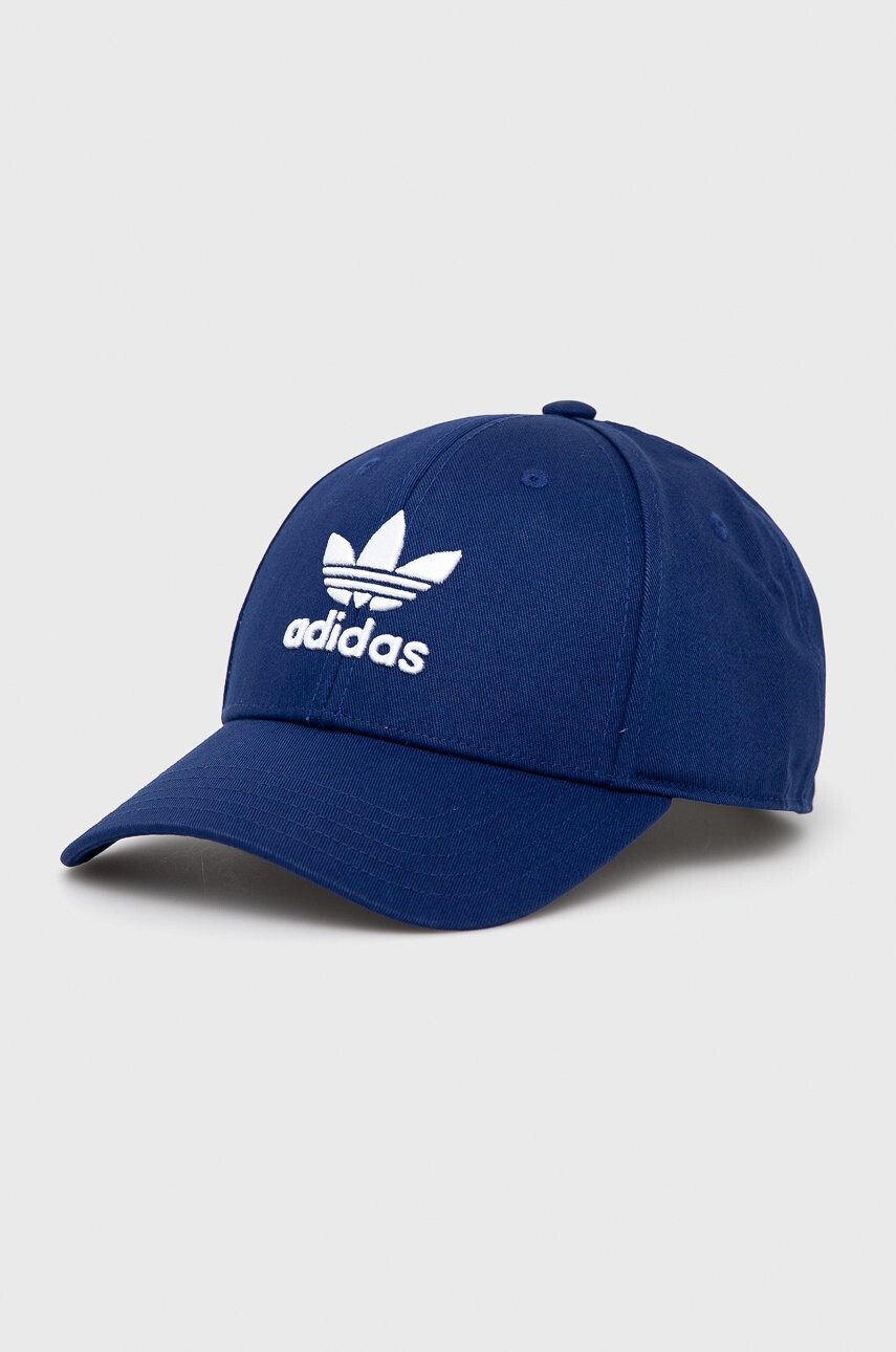 adidas Originals Шапка H34569 с апликация - Pepit.bg