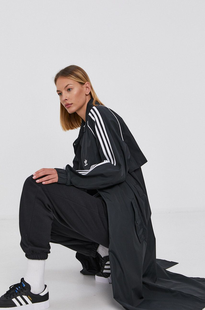 adidas Originals Шлифер - Pepit.bg