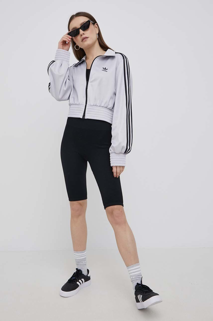 adidas Originals Суичър Adicolor HF7532 дамски в сребристо с изчистен дизайн - Pepit.bg