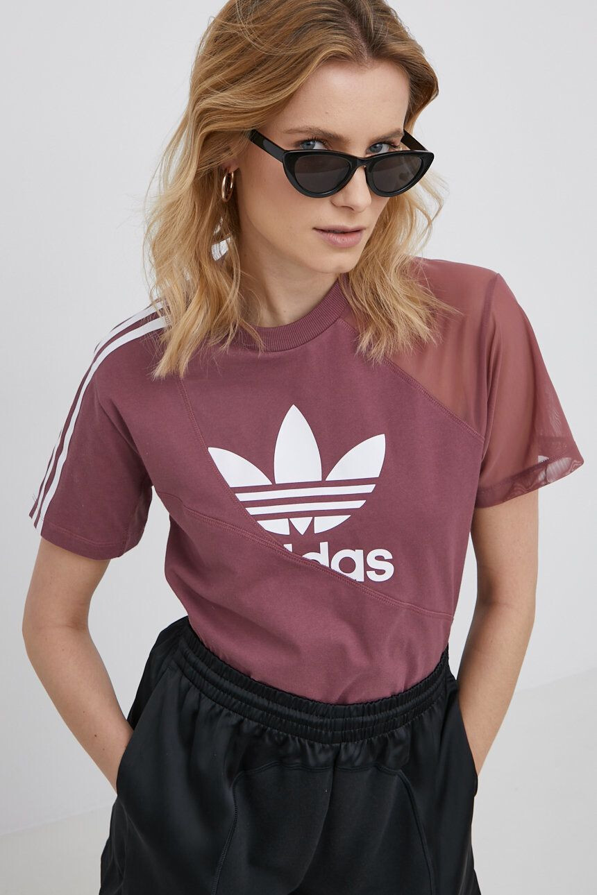 adidas Originals Тениска Adicolor HC7044 дамска в лилаво - Pepit.bg