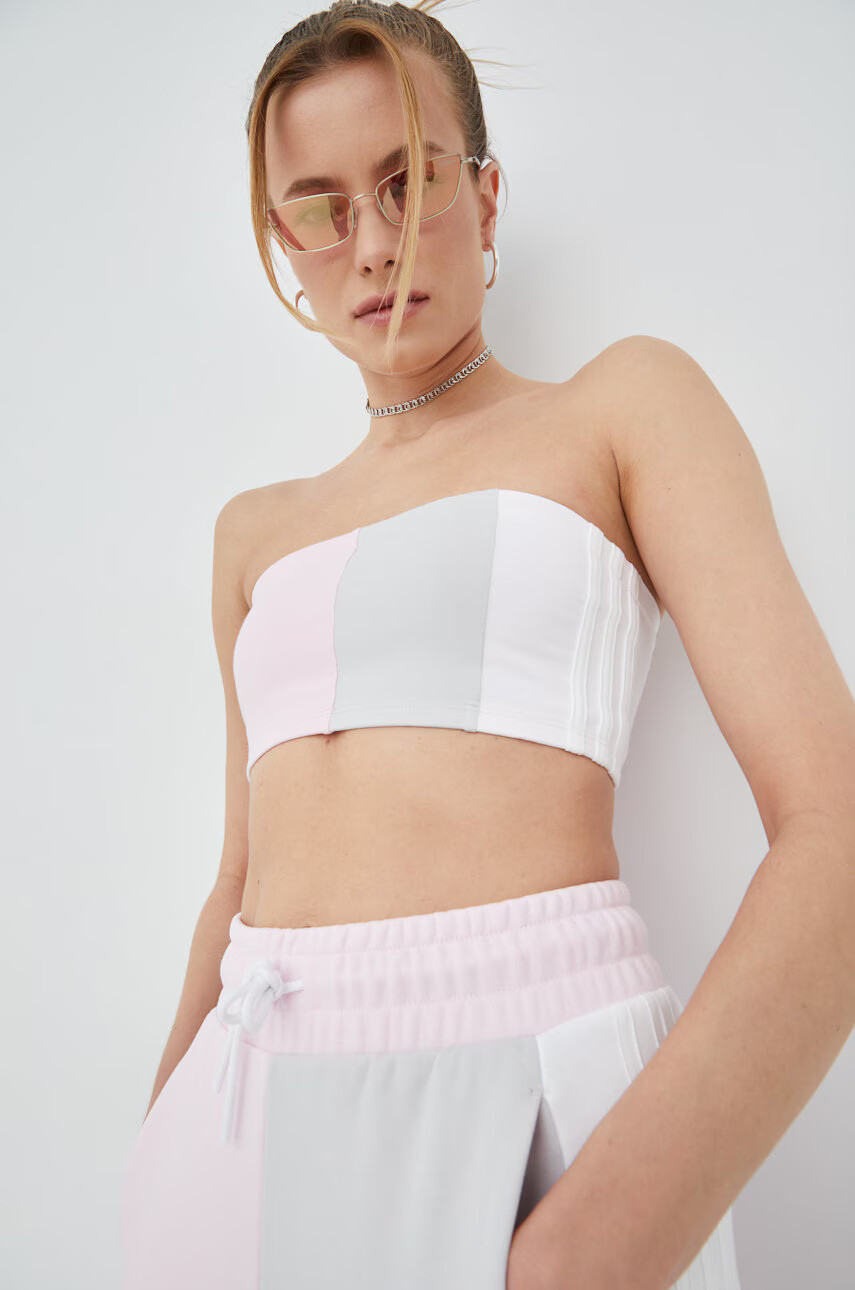 adidas Originals Топ HT5970 дамски в розово - Pepit.bg