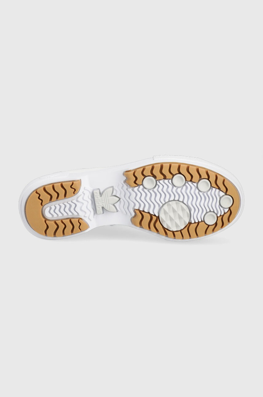 adidas Originals Високи кецове Nizza GZ8858 дамски в бяло - Pepit.bg