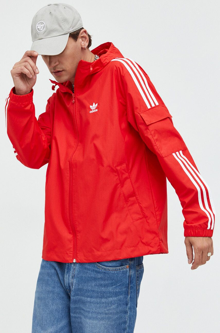 adidas Originals Яке в червено с преходна изолация - Pepit.bg