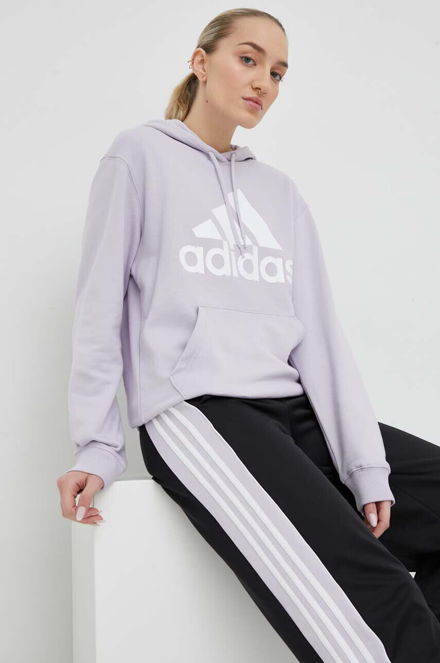 adidas Памучен суичър В лилаво с качулка с принт - Pepit.bg