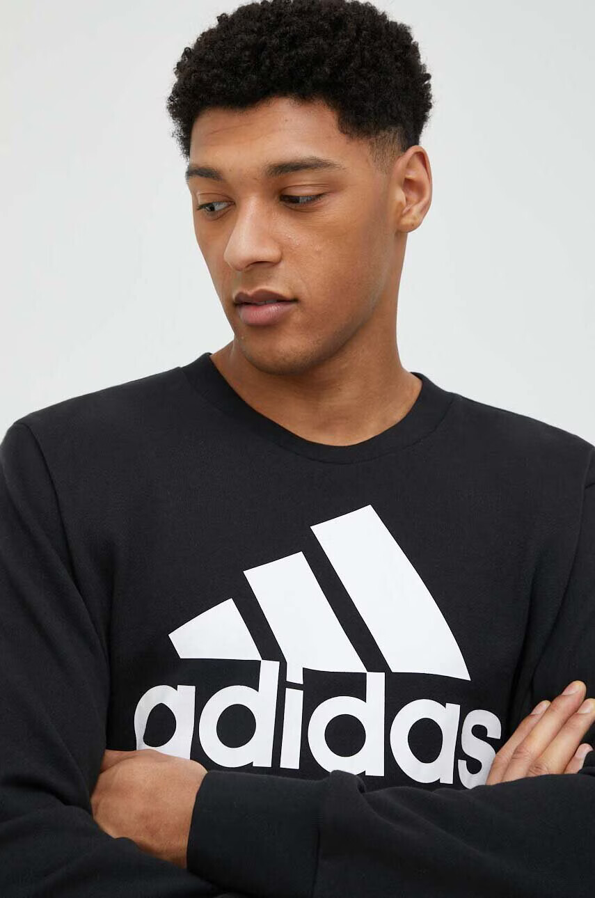 adidas Памучен суичър в черно с принт - Pepit.bg