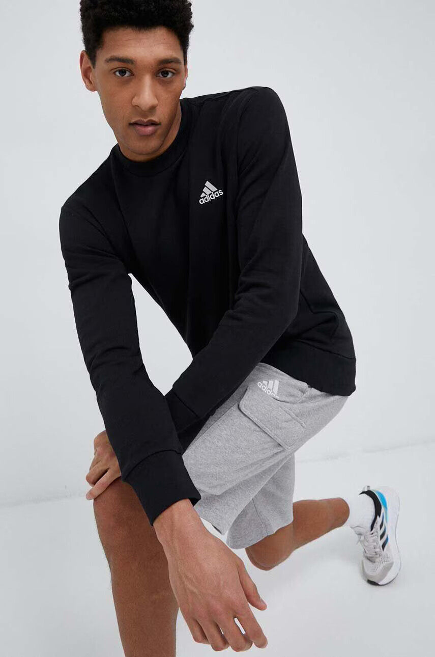 adidas Памучен суичър в черно с апликация - Pepit.bg