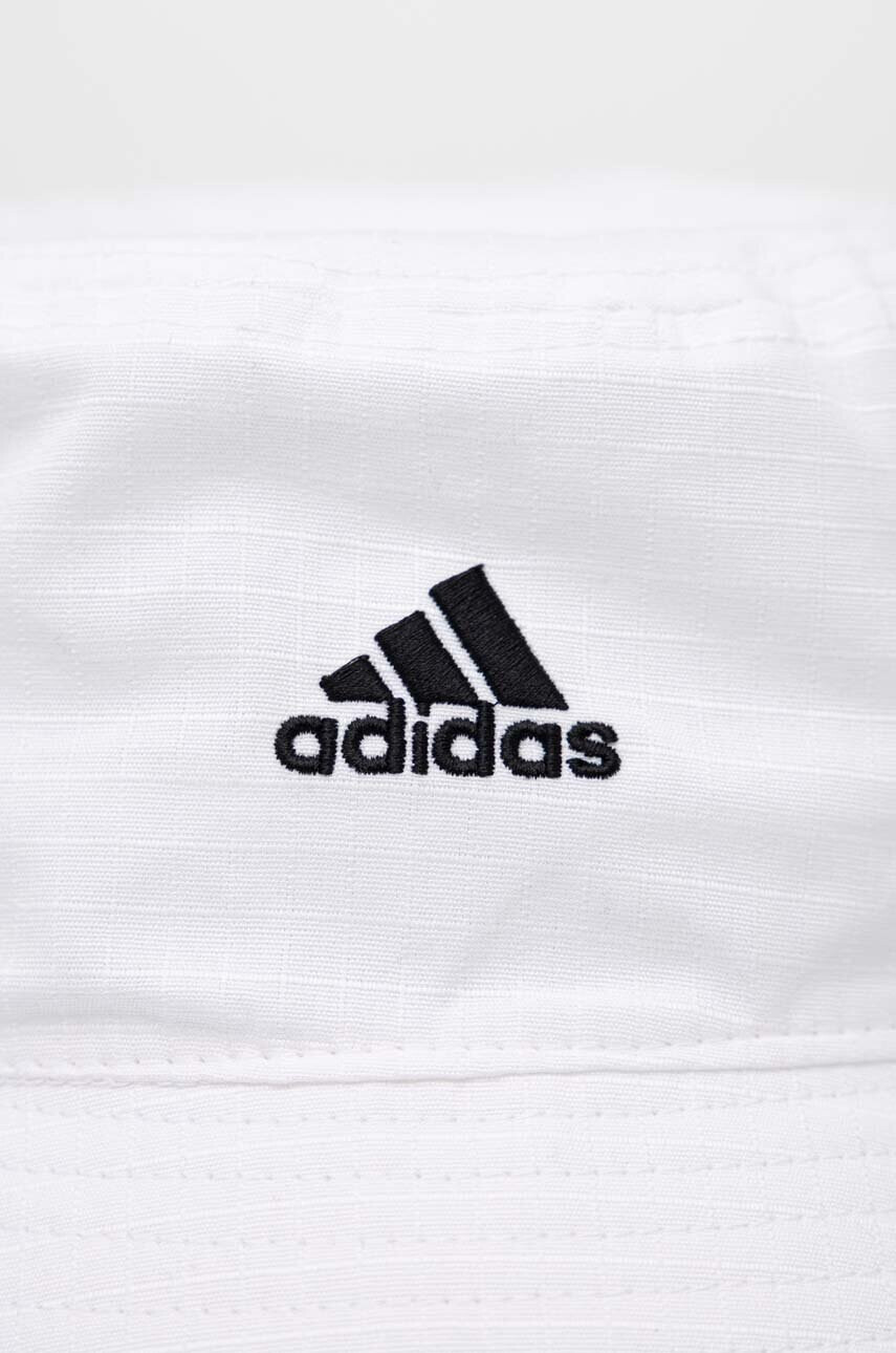 adidas Памучна капела в бяло от памук - Pepit.bg