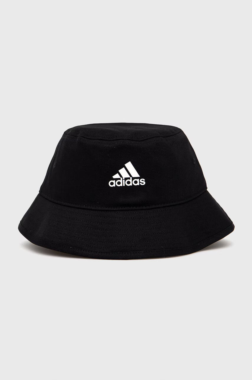 adidas Памучна капела H36810.D в черно от памук - Pepit.bg