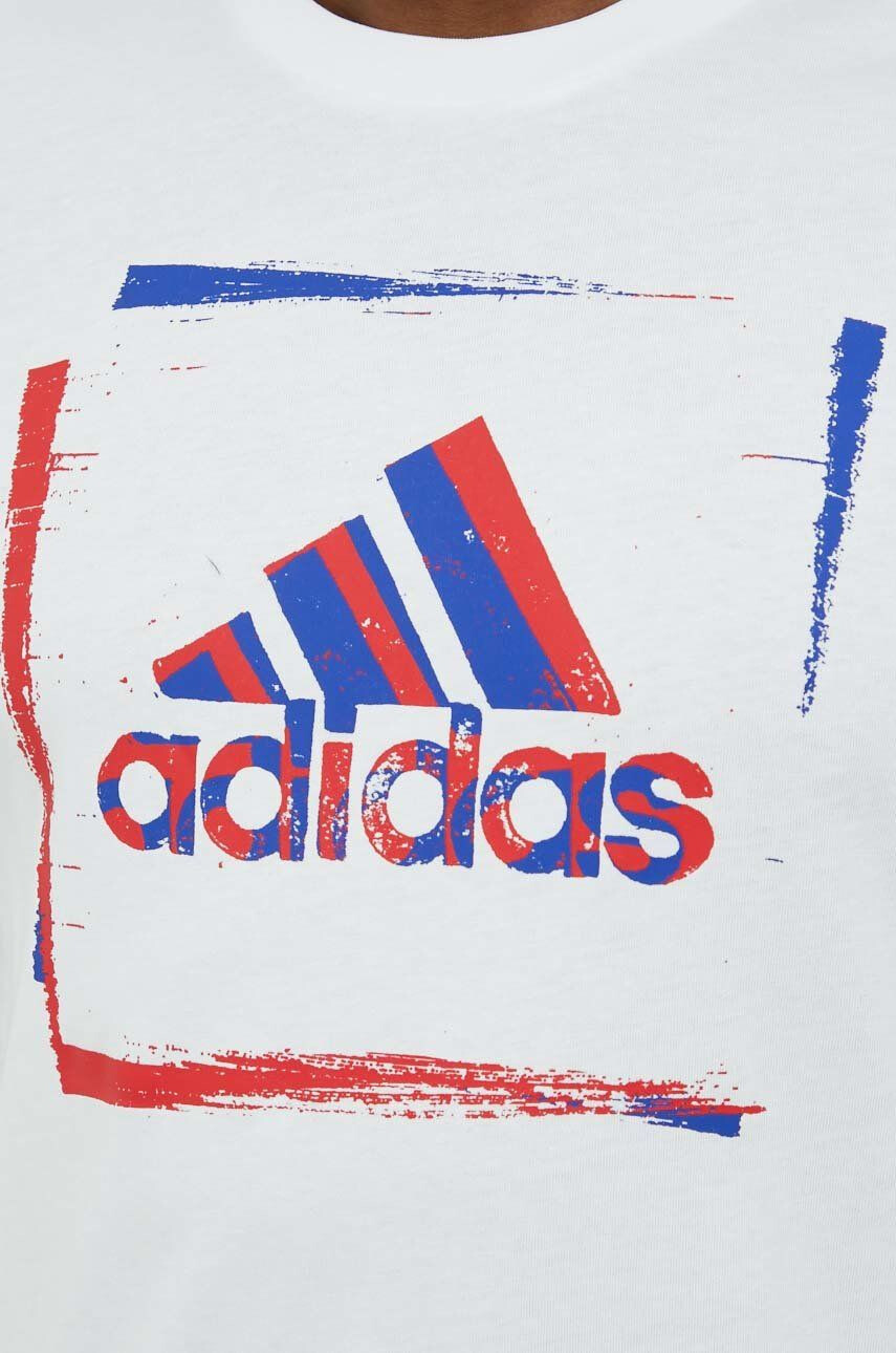 adidas Памучна тениска в бяло с принт - Pepit.bg