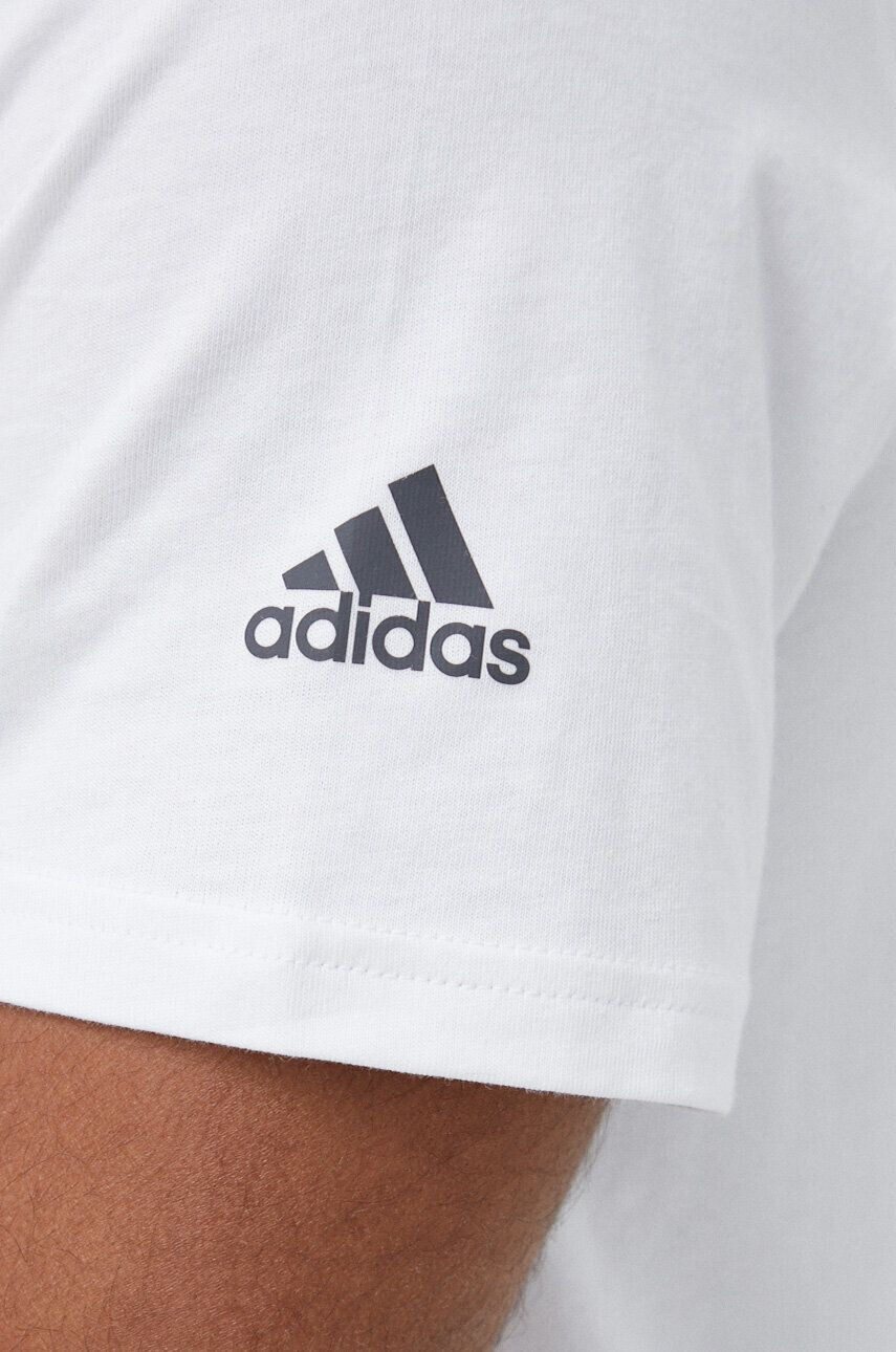 adidas Памучна тениска в бяло с принт - Pepit.bg