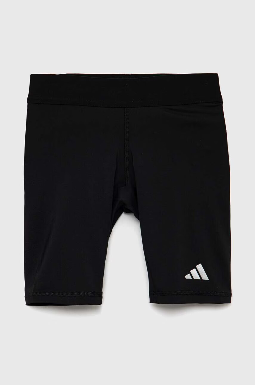 adidas Performance Детски къси панталони TF SHRT в черно с изчистен дизайн - Pepit.bg