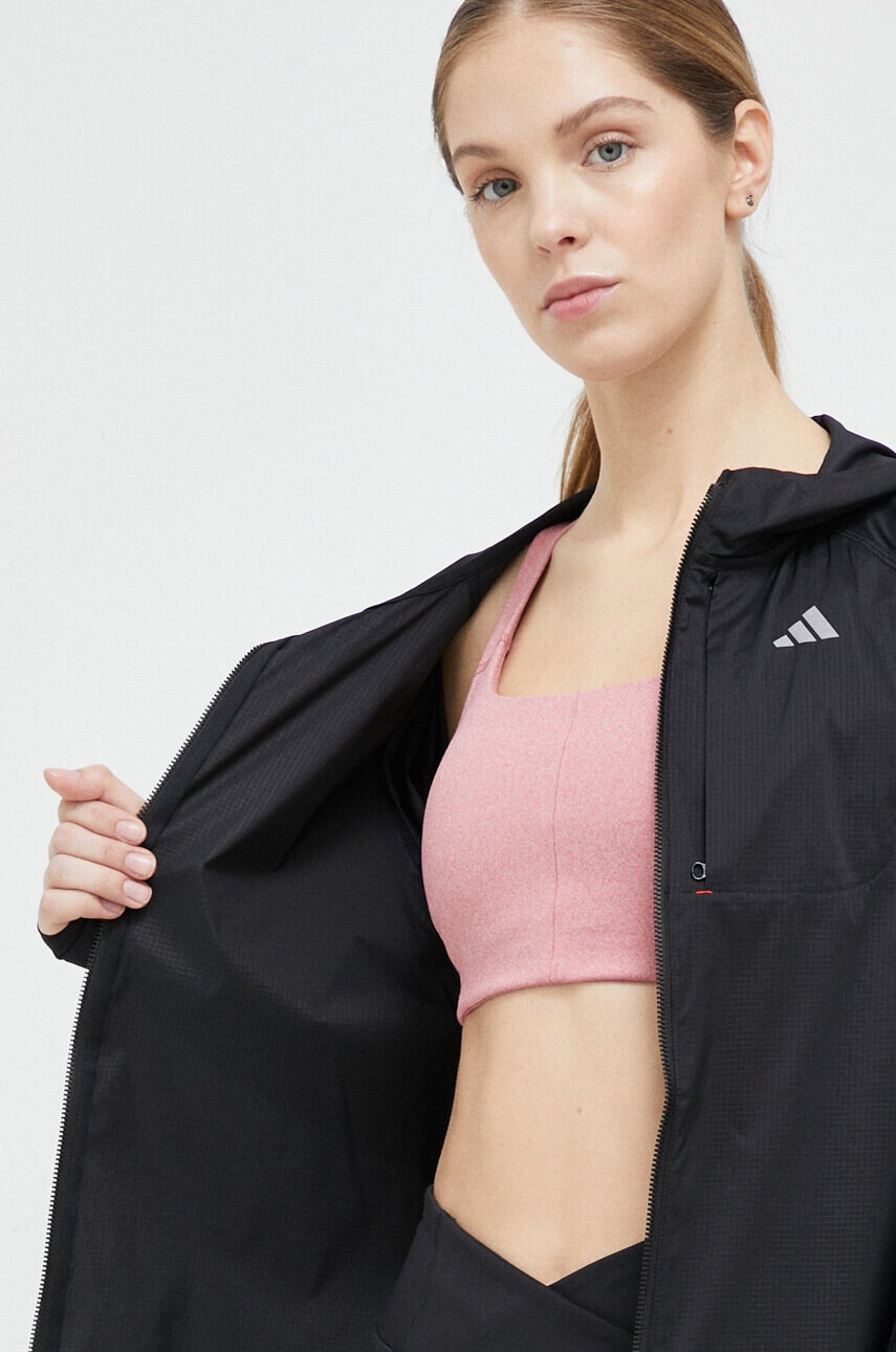 adidas Performance Яке за бягане Fast в черно с преходна изолация - Pepit.bg