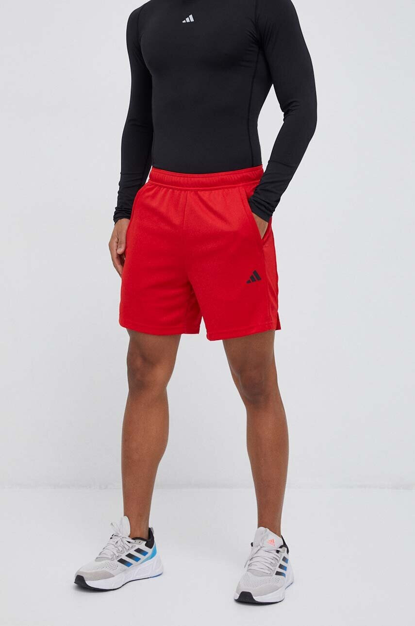adidas Performance Къс панталон за трениране Training Essentials в червено - Pepit.bg
