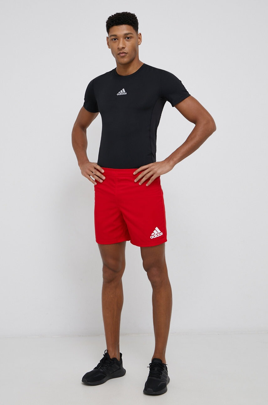 adidas Performance Къси панталони DY8499 мъжко в червено - Pepit.bg