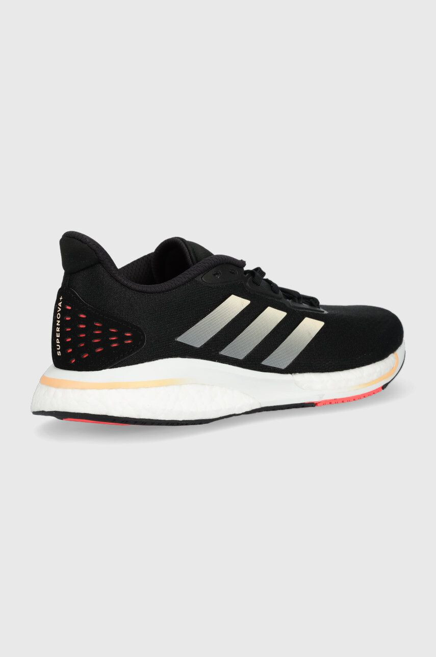 adidas Performance Обувки за бягане Supernova в черно - Pepit.bg