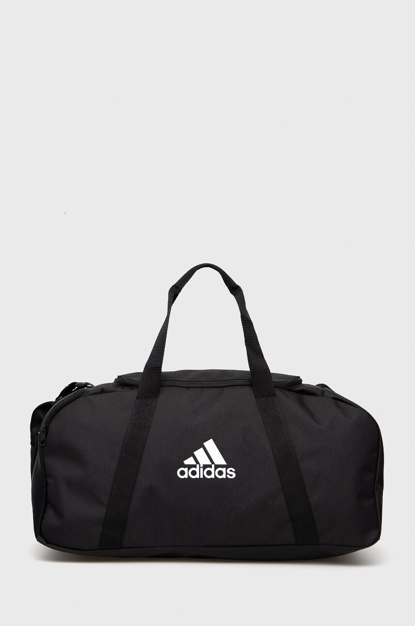 adidas Performance Чанта GH7266 в черно - Pepit.bg