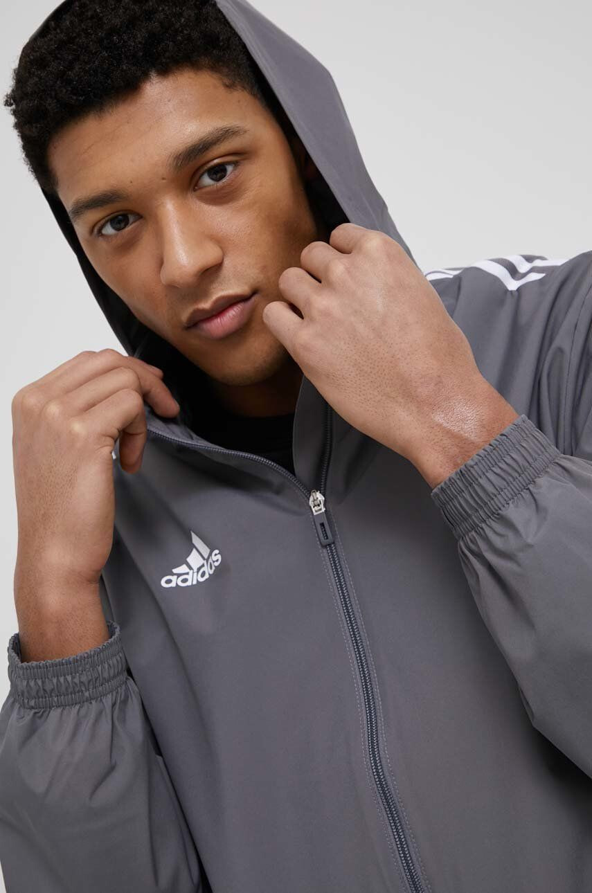 adidas Performance Спортно яке GM7389 в сиво с преходна изолация - Pepit.bg