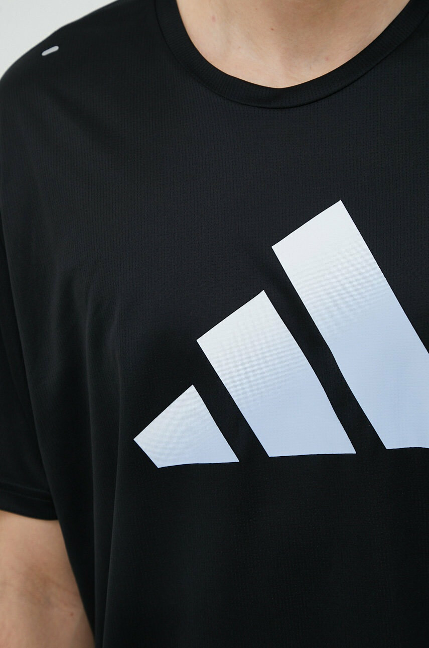 adidas Performance Тениска за бягане Run Icons В черно с принт - Pepit.bg