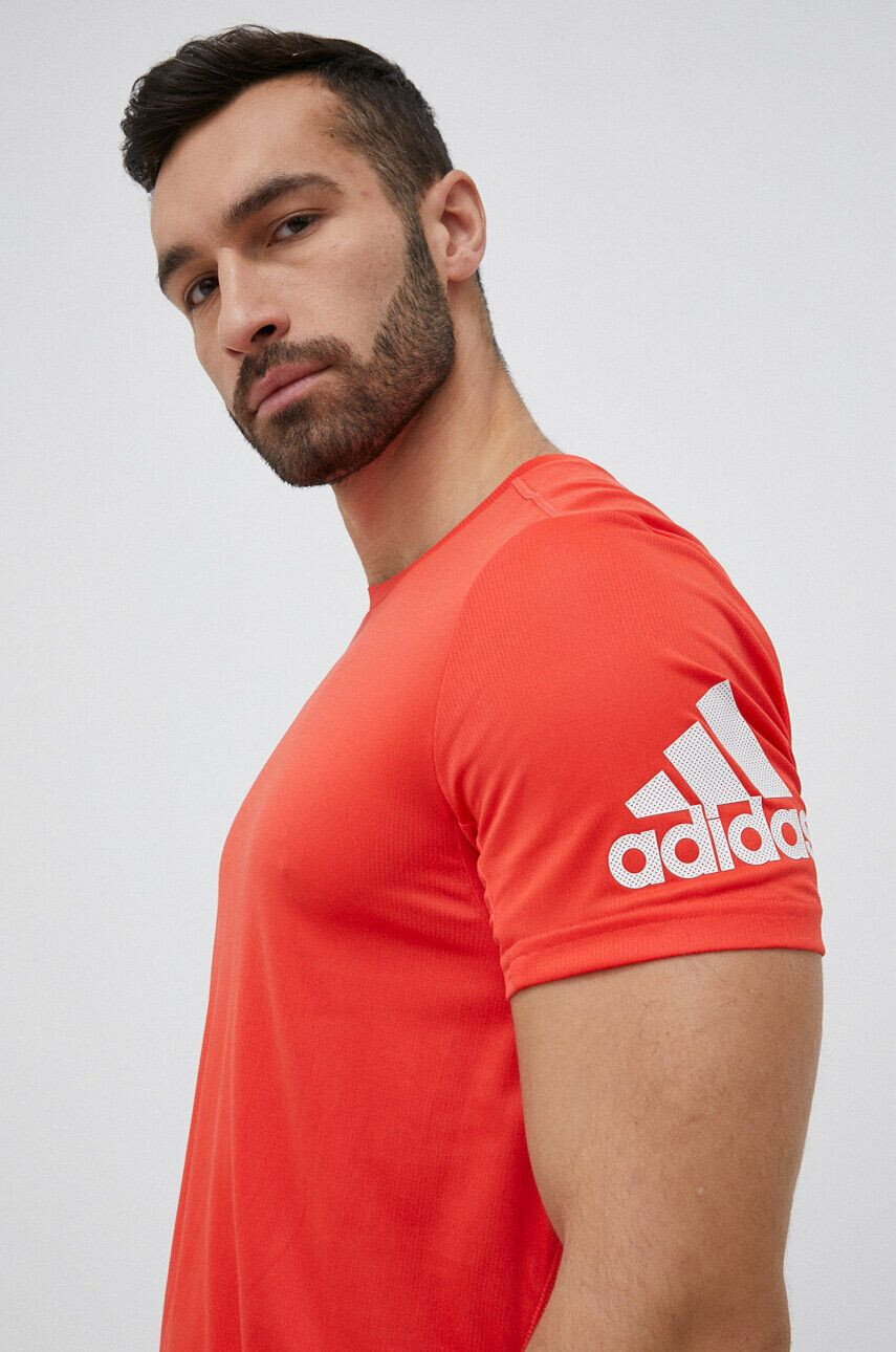 adidas Performance Тениска за бягане Run It в червено с принт - Pepit.bg