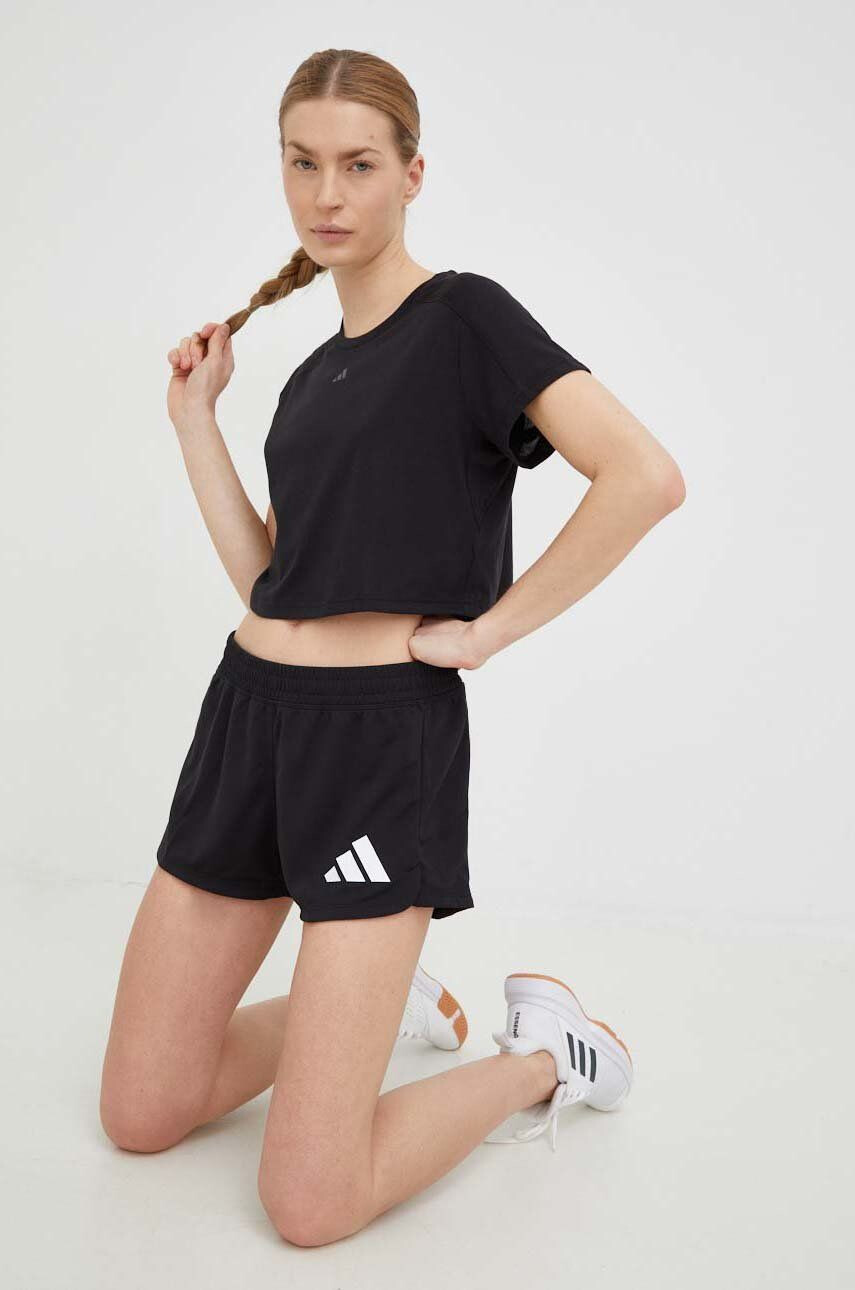 adidas Performance Тениска за трениране Training Essentials в черно - Pepit.bg