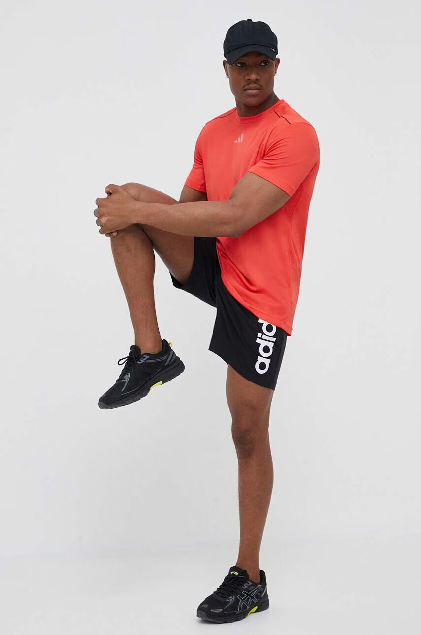 adidas Performance Тениска за трениране Workout Base в червено с принт - Pepit.bg