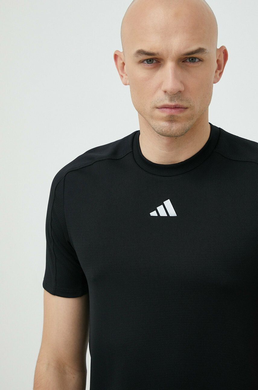 adidas Performance Тениска за трениране Workout Entry В черно с изчистен дизайн - Pepit.bg