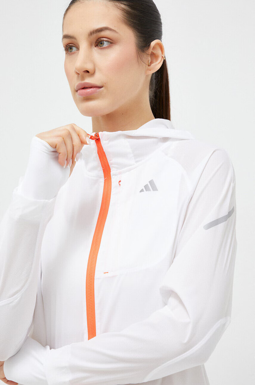 adidas Performance Ветровка Fast в бяло с преходна изолация - Pepit.bg