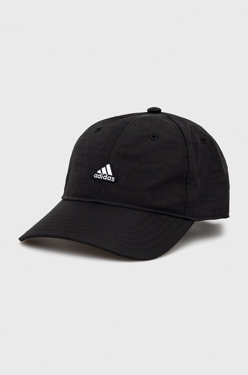 adidas Шапка HA5540 в черно с изчистен дизайн - Pepit.bg