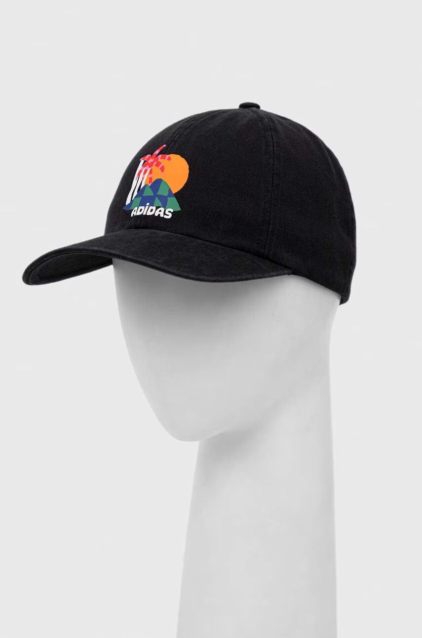 adidas Шапка с козирка FARM в черно с принт - Pepit.bg
