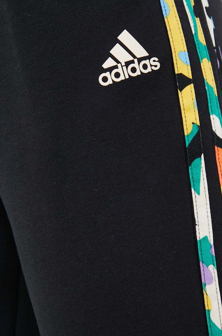 adidas Спортен панталон в черно с принт - Pepit.bg