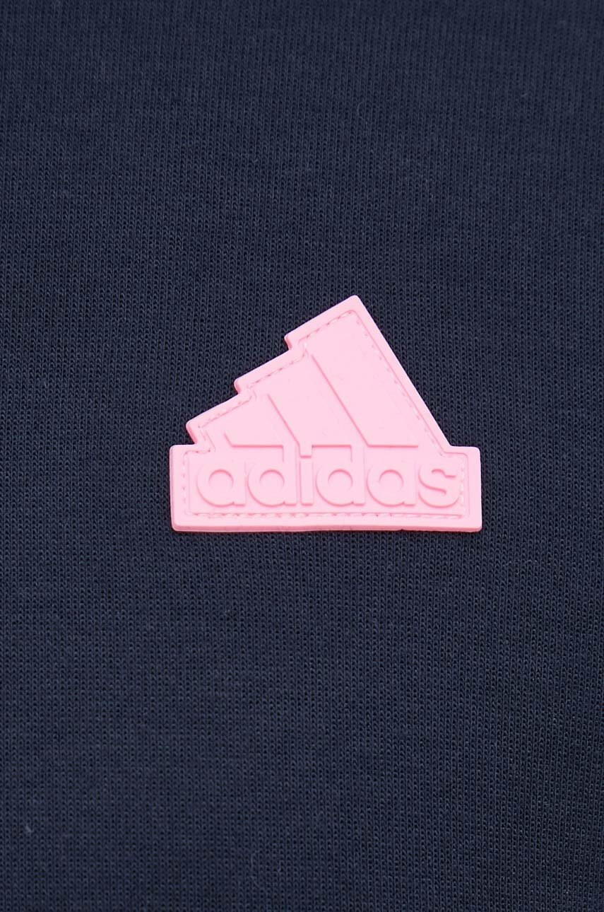 adidas Суичър в тъмносиньо с качулка с принт - Pepit.bg