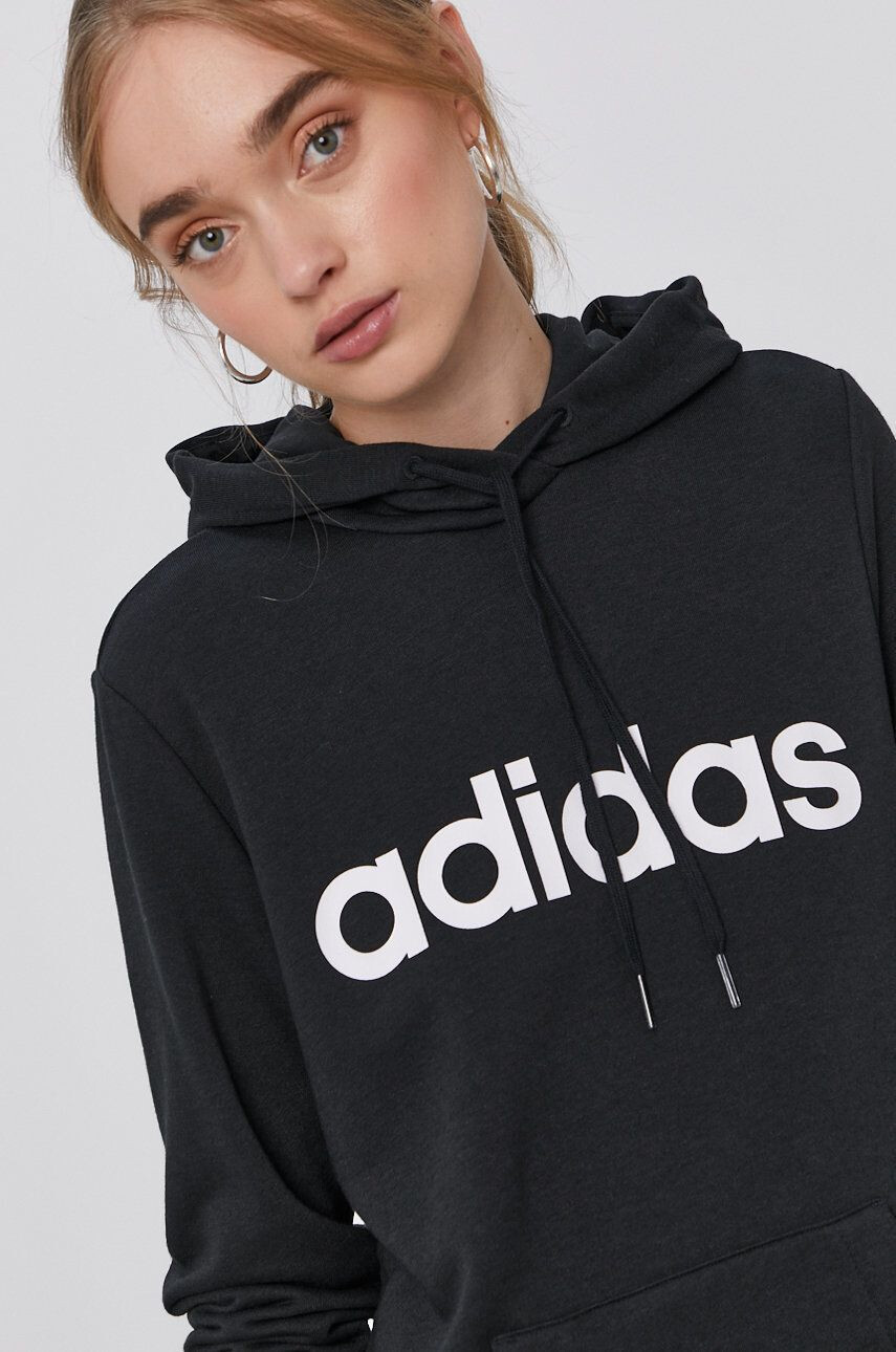 adidas Суичър GL0635 дамски в черно с принт - Pepit.bg