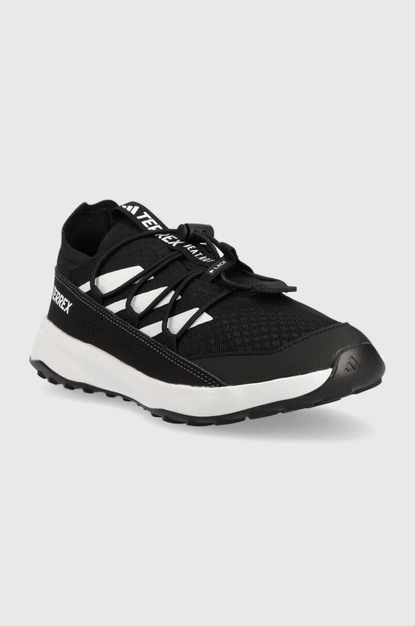 adidas TERREX Детски маратонки TERREX VOYAGER 21 H в черно - Pepit.bg