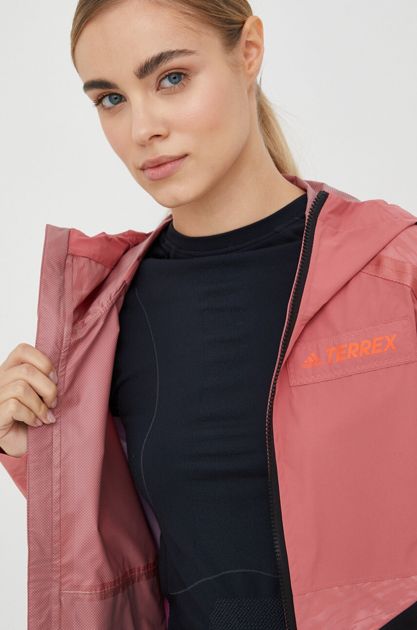 adidas TERREX Непромокаемо яке Utilitas в оранжево - Pepit.bg