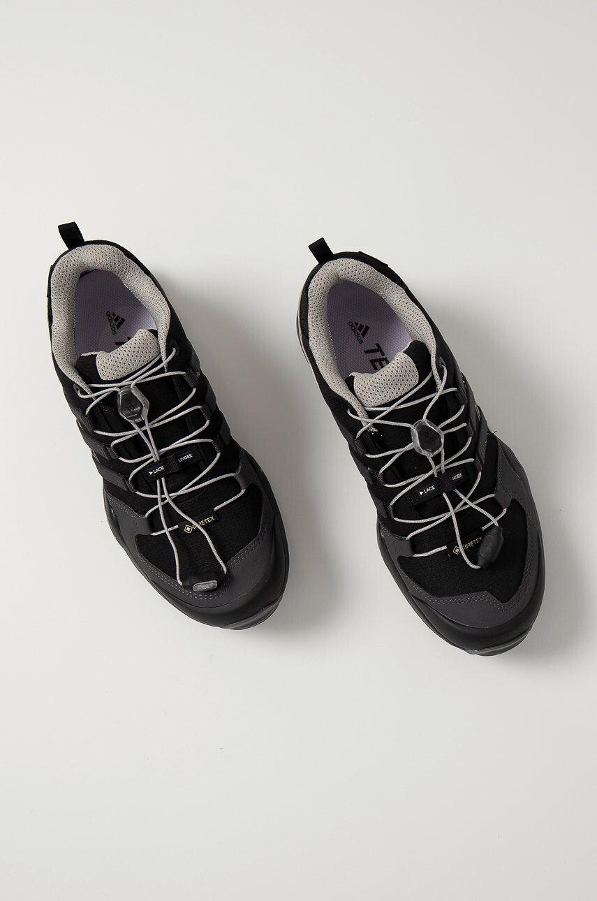 adidas TERREX Обувки adidas Performance Swift R2 GTX в черно - Pepit.bg