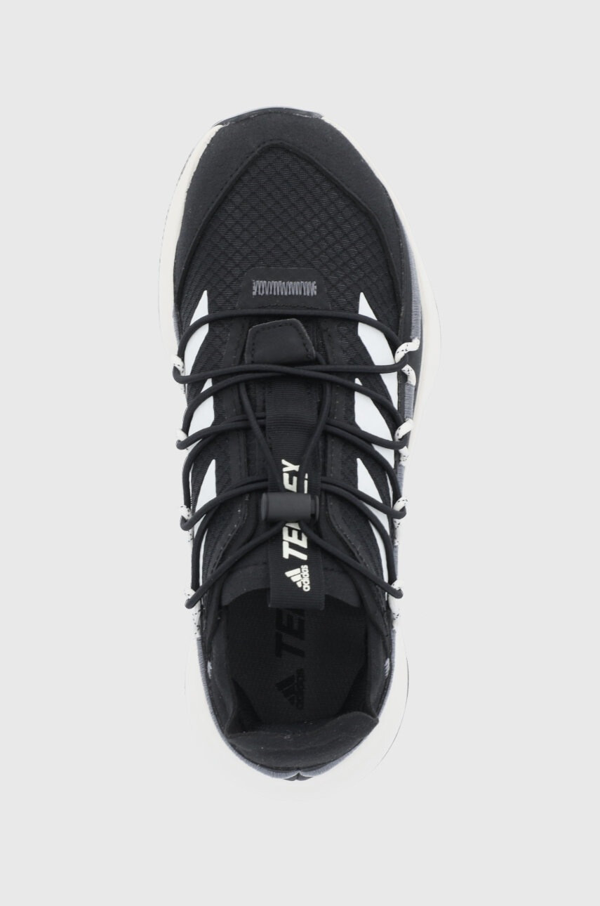 adidas TERREX Обувки adidas Performance Terrex Voyager FZ2228 дамски в черно - Pepit.bg